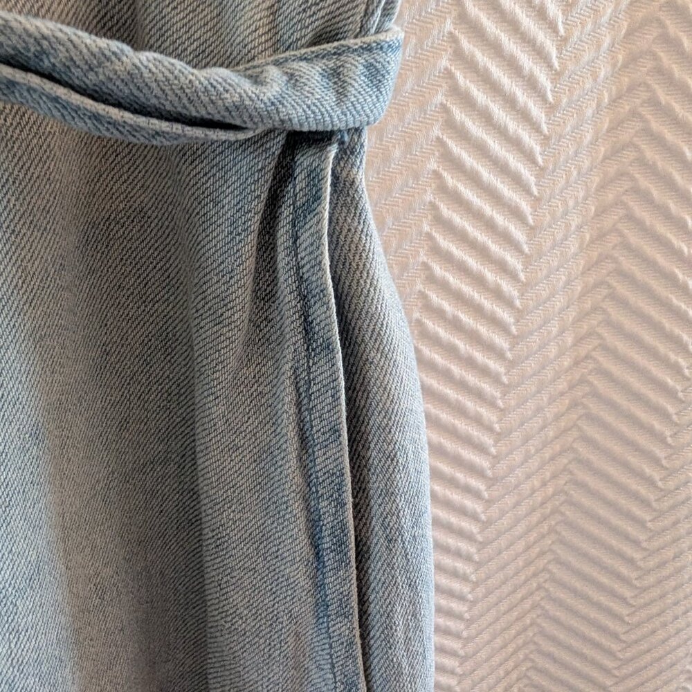 Gap Denim Skirt Light A-line Blue Wash Belted Size 28 Retro style Boho Casual - Picture 8 of 12